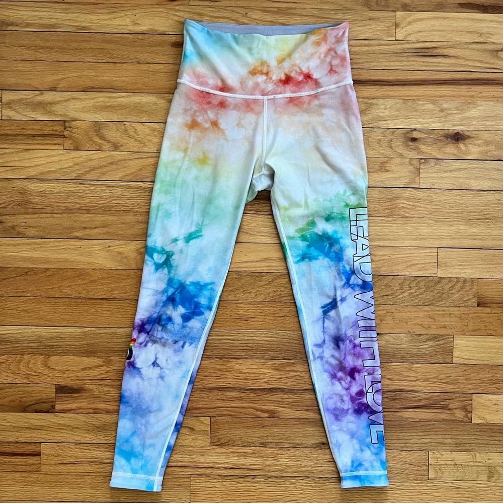 Peloton Tie Dye 7/8 Length Leggings Size Medium